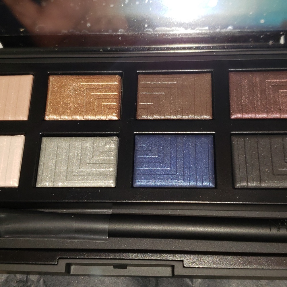 Nars Issist Palette - Picture 7 of 10
